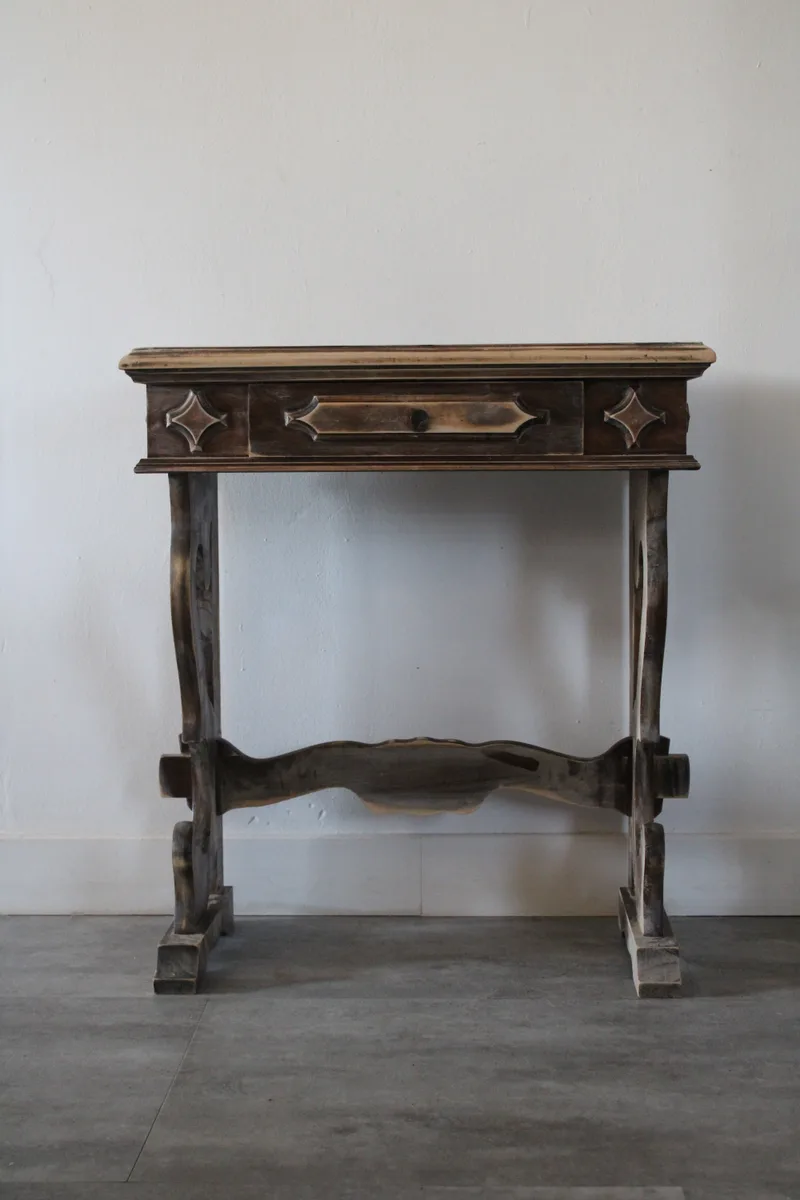 Console avant